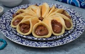 Nutella Qatayef