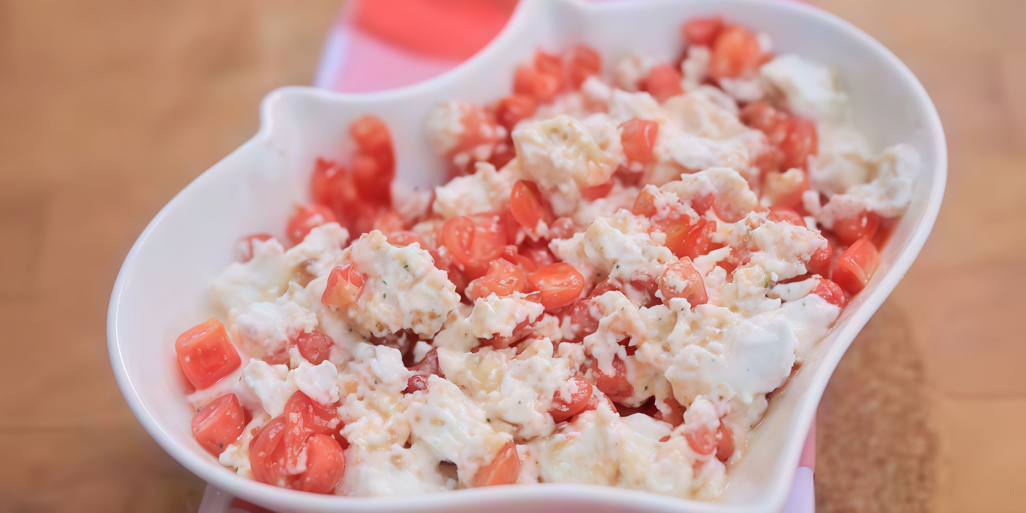 Cheese With Tomatoes