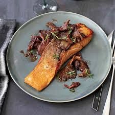 Salmon Fillet With Mushrooms Or Artichokes