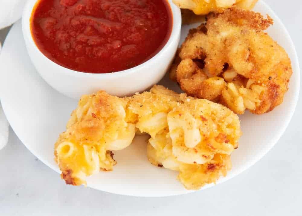 MACARONI AND CHEESE BALLS