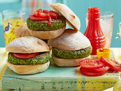 Green Smoked Cheese Burger Sandwich