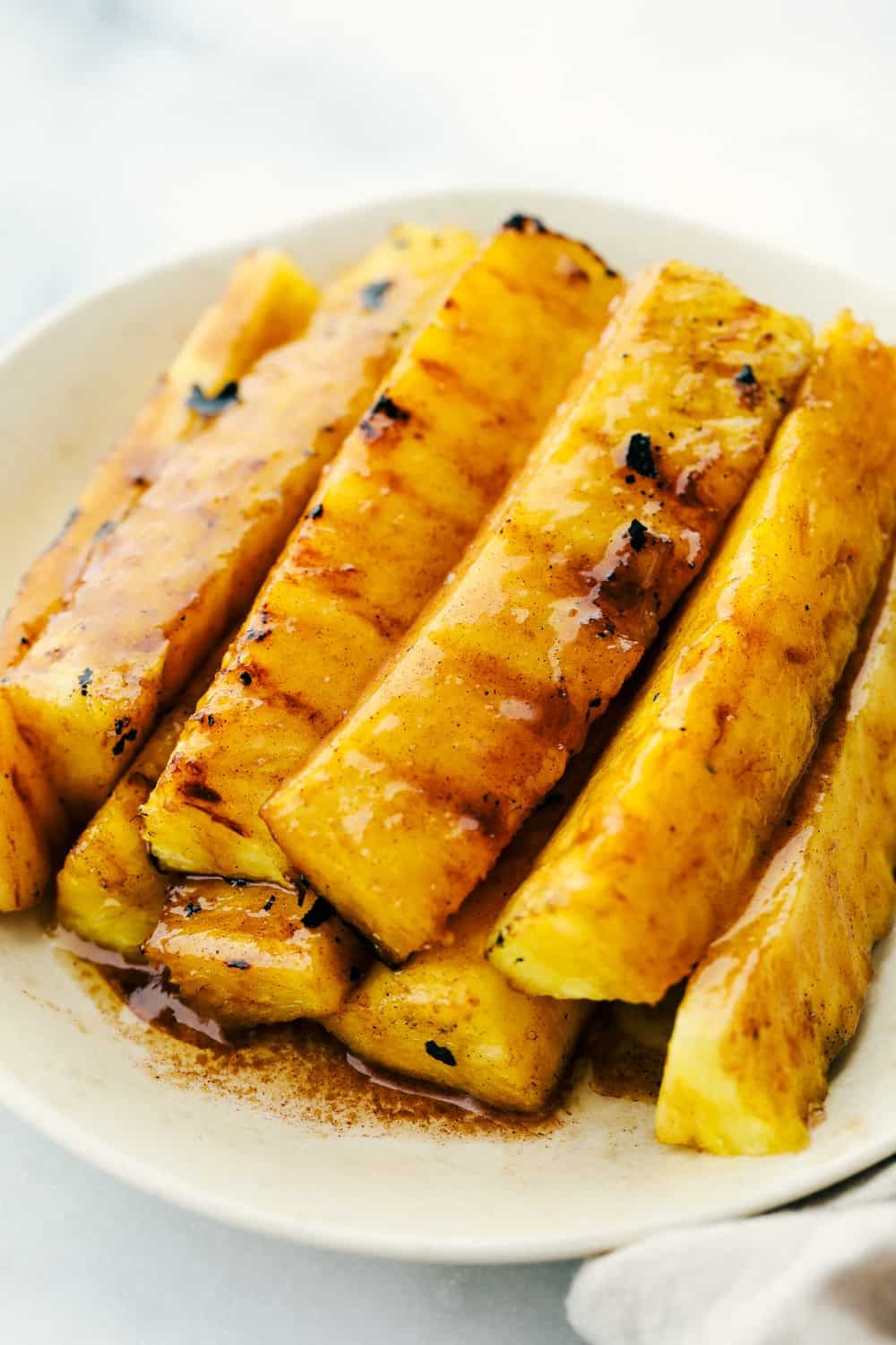 D3-fried Pineapple With Caramel
