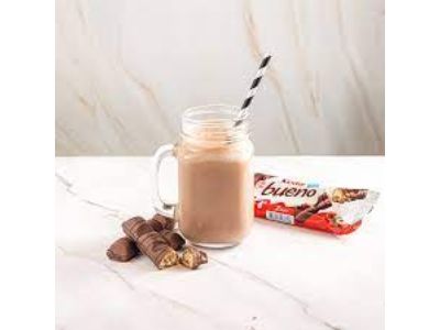 Kinder Chocolate Milkshake
