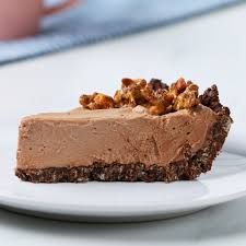 Crunchy Sauce Chocolate Pie