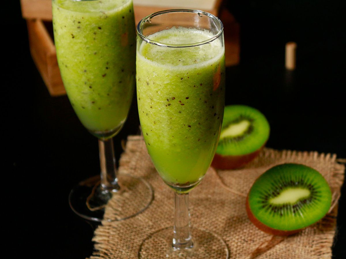 Fresh kiwi Juice