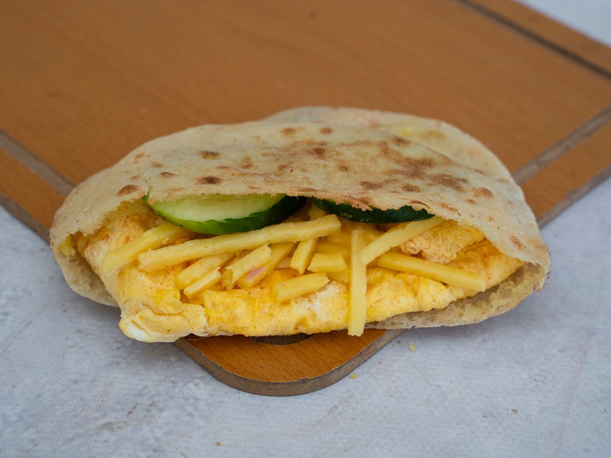 Romi Omelette Sandwich