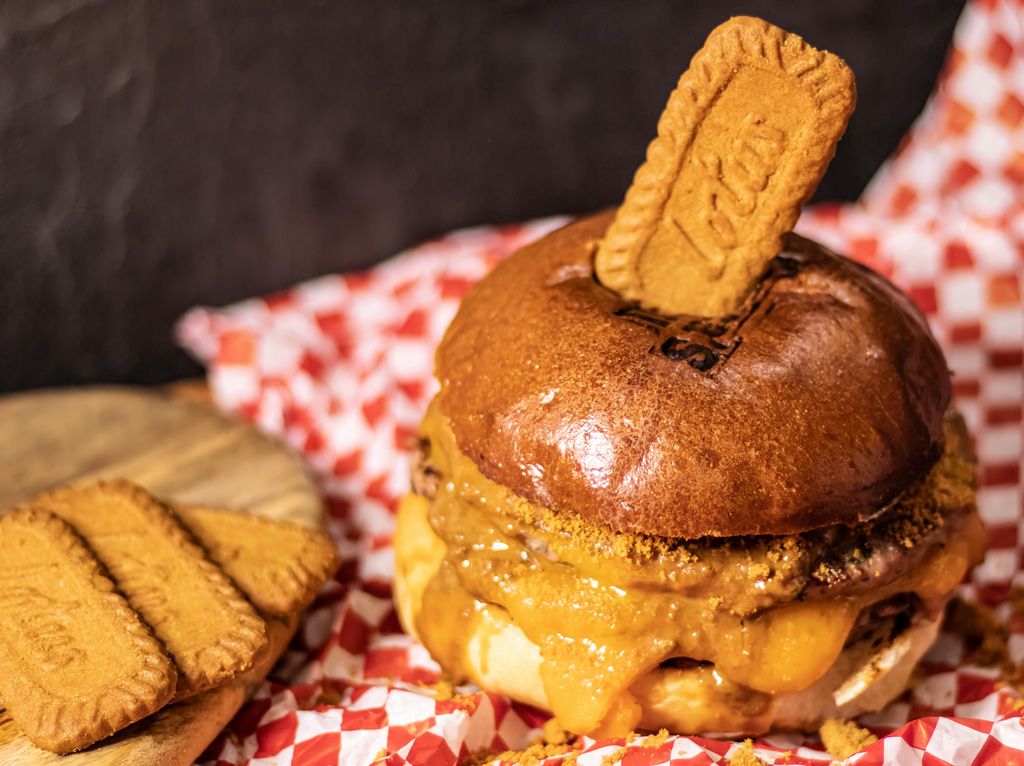 Lotus Burger