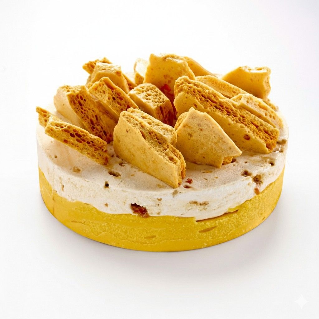 Half Honeycomb And Half Mango Cake - 20 Cm