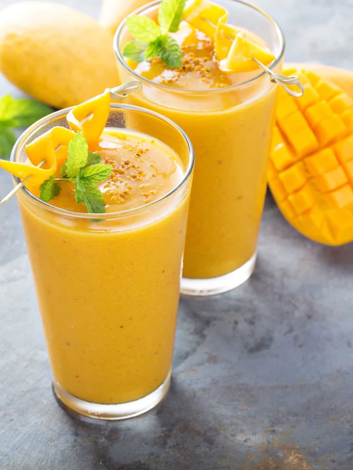 Fresh Natural Mango Smoothie