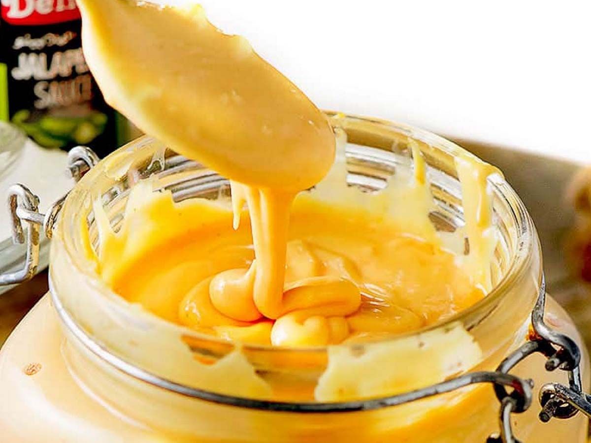 Melted cheese sauce jar
