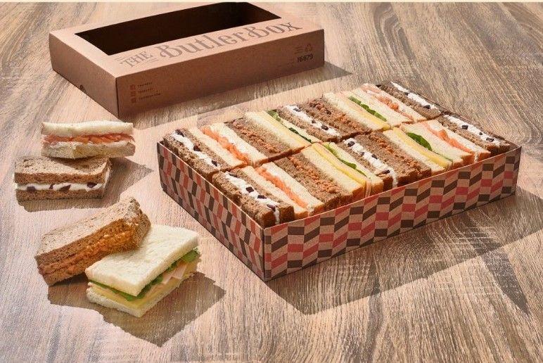 Mini Club Butler Box