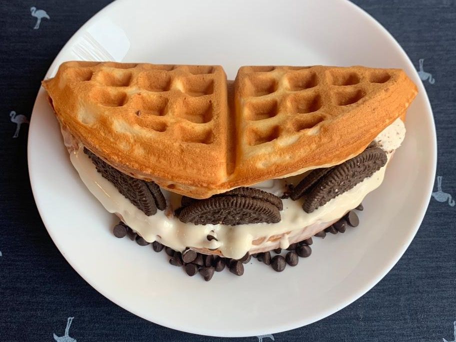 Oreo Waffle Sandwich