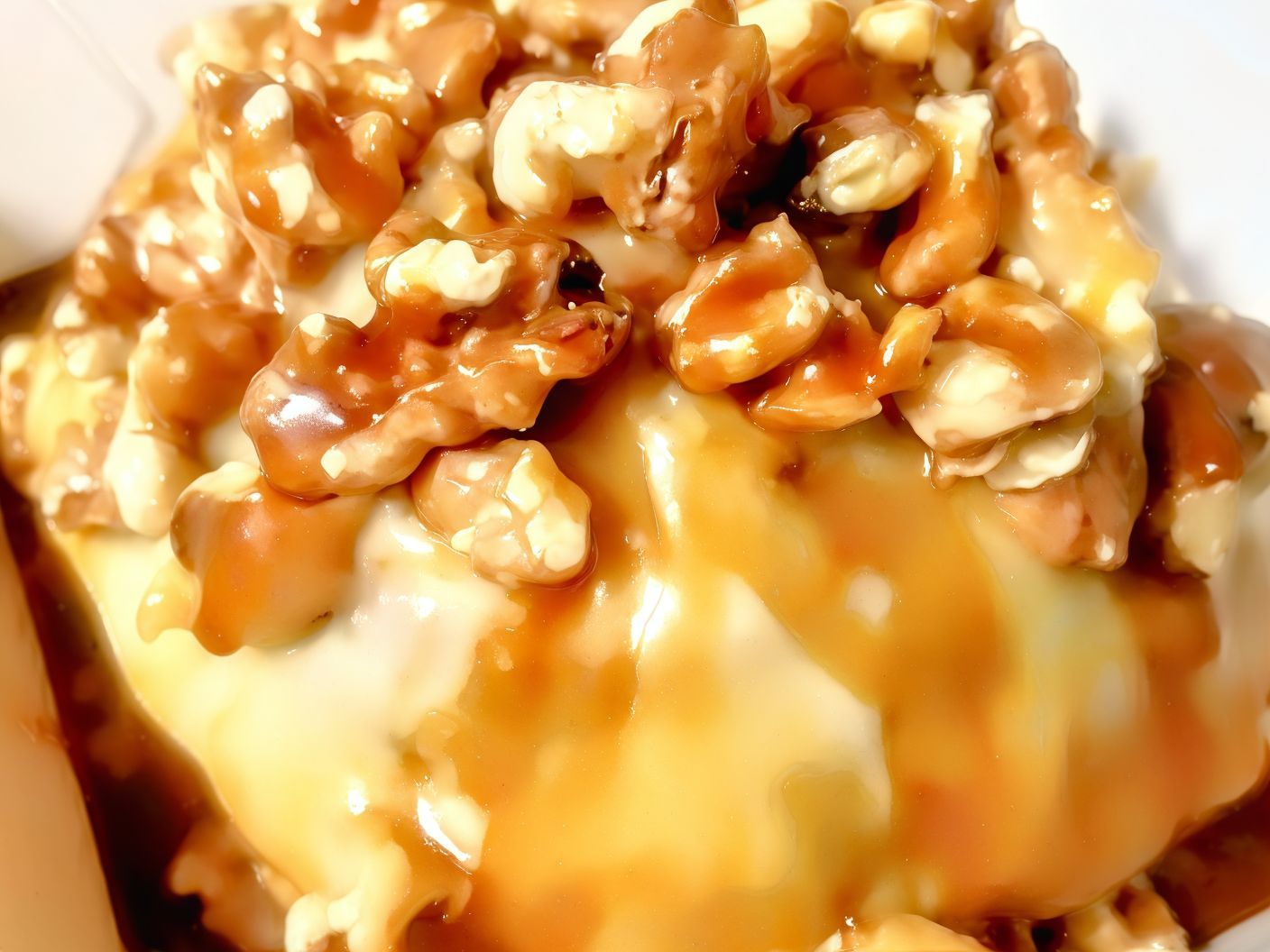 Cinnabon Caramel With Nuts