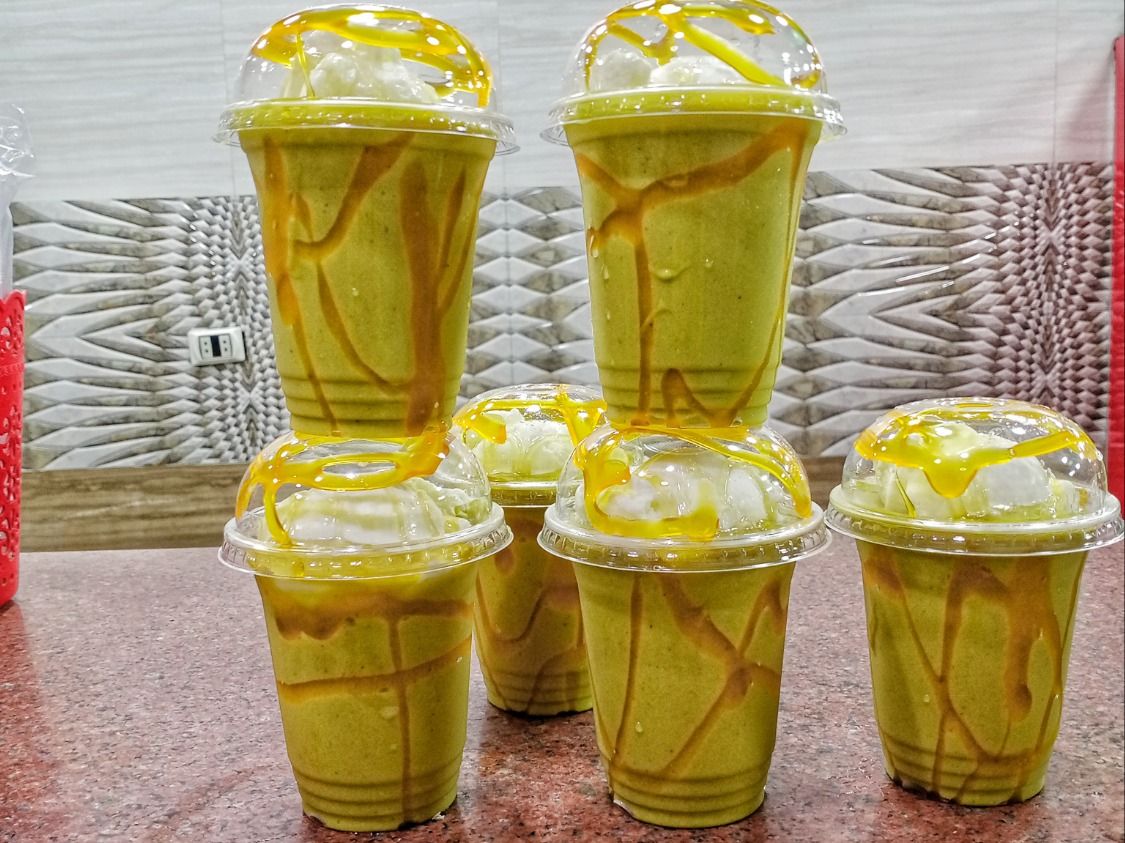 Avocado with mango and ice cream