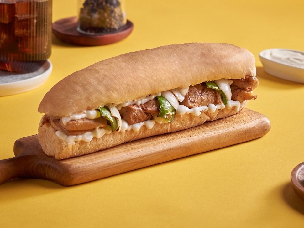 Large Shish Tawook Sandwich