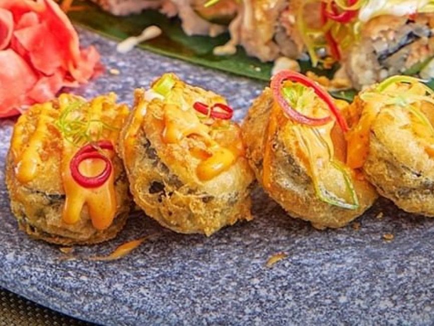 Hot Lemon Roll
