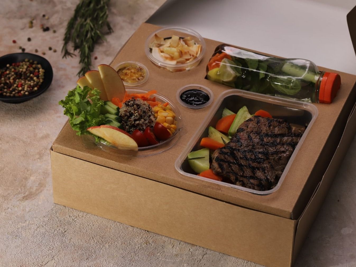 Low Carb Grilled Steak Meal