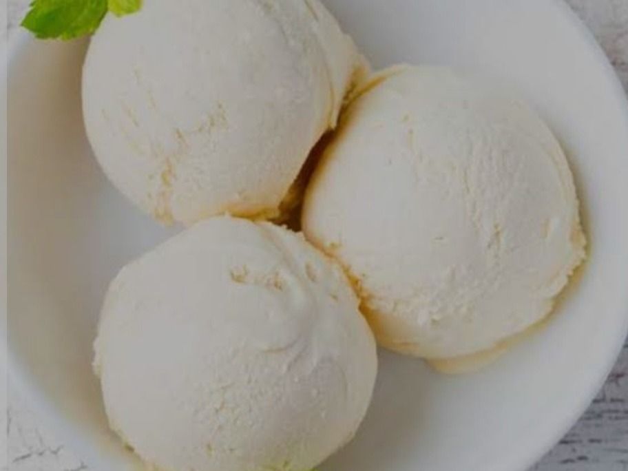 Mastic Ice Cream
