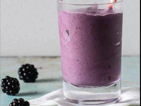 Blackberry Milkshake
