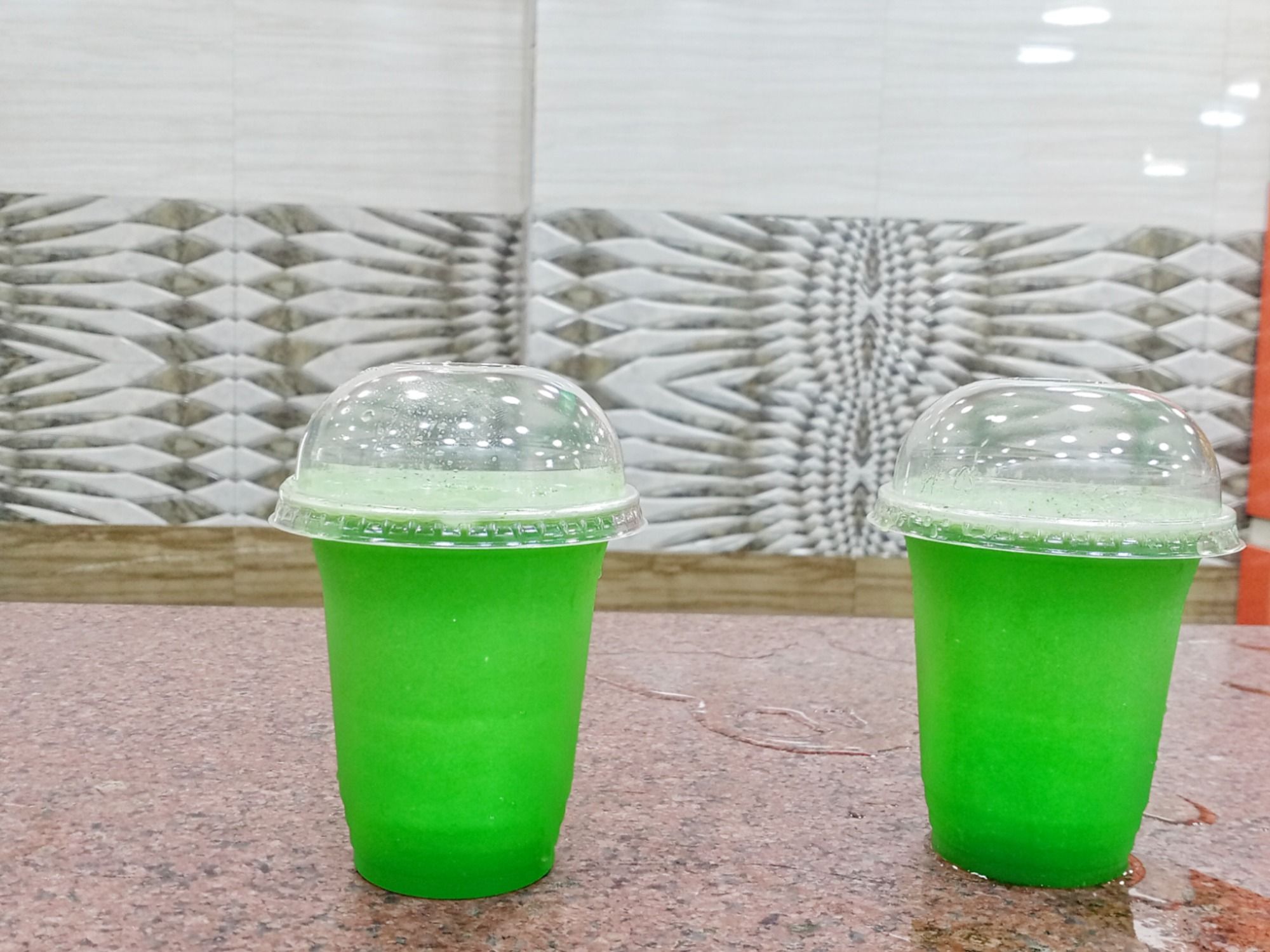Lemon With Mint Juice