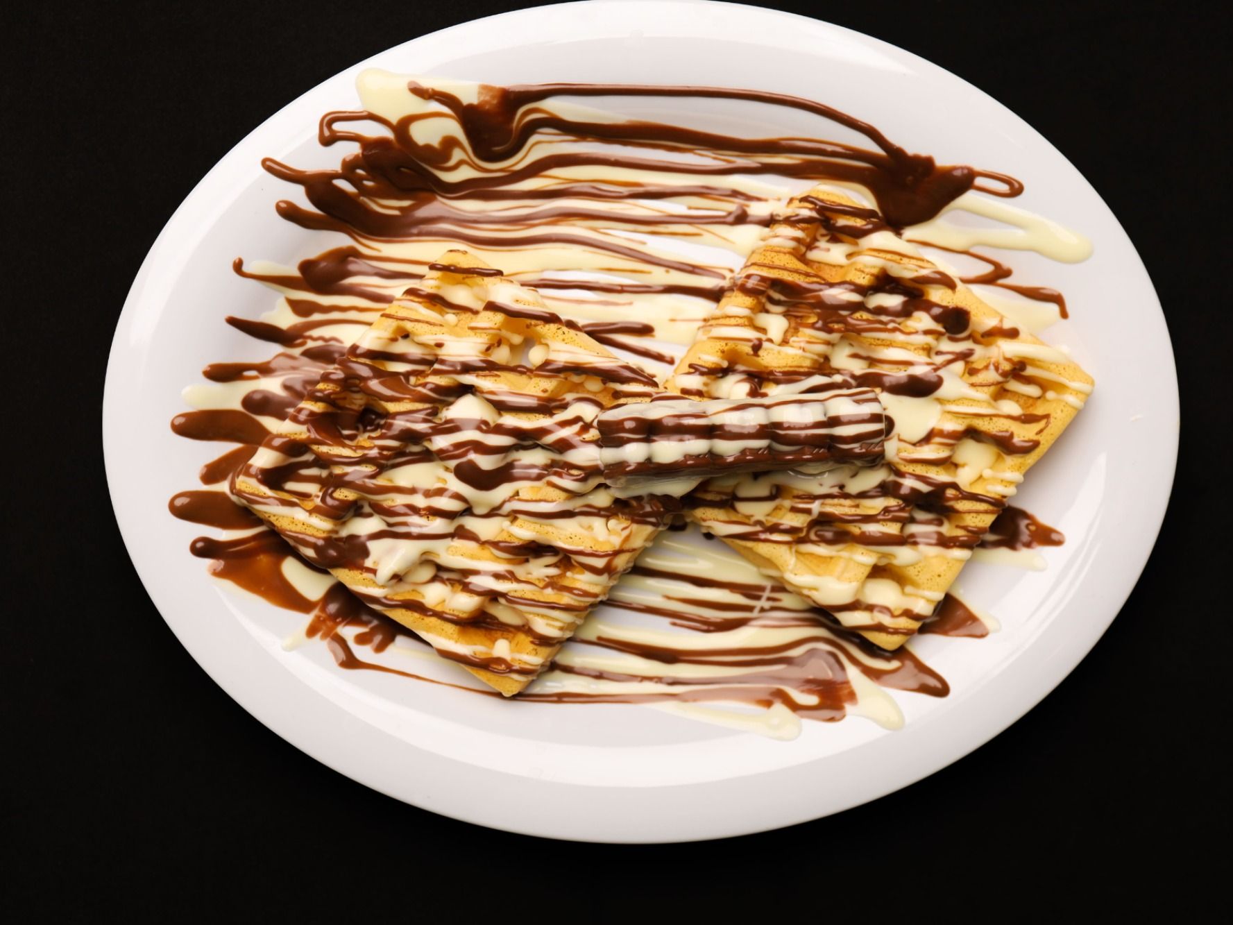Chocolate And Kinder Waffle