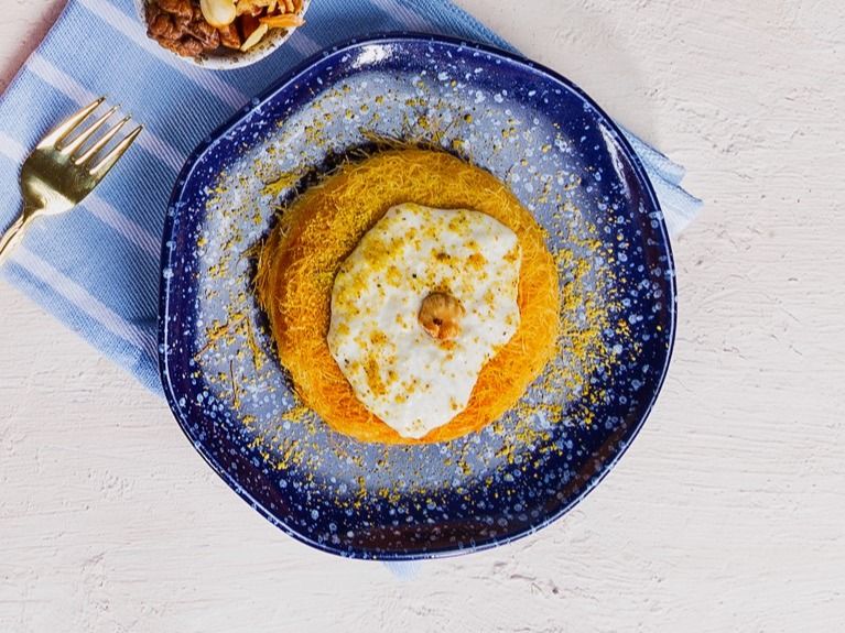 Konafa With Qeshta