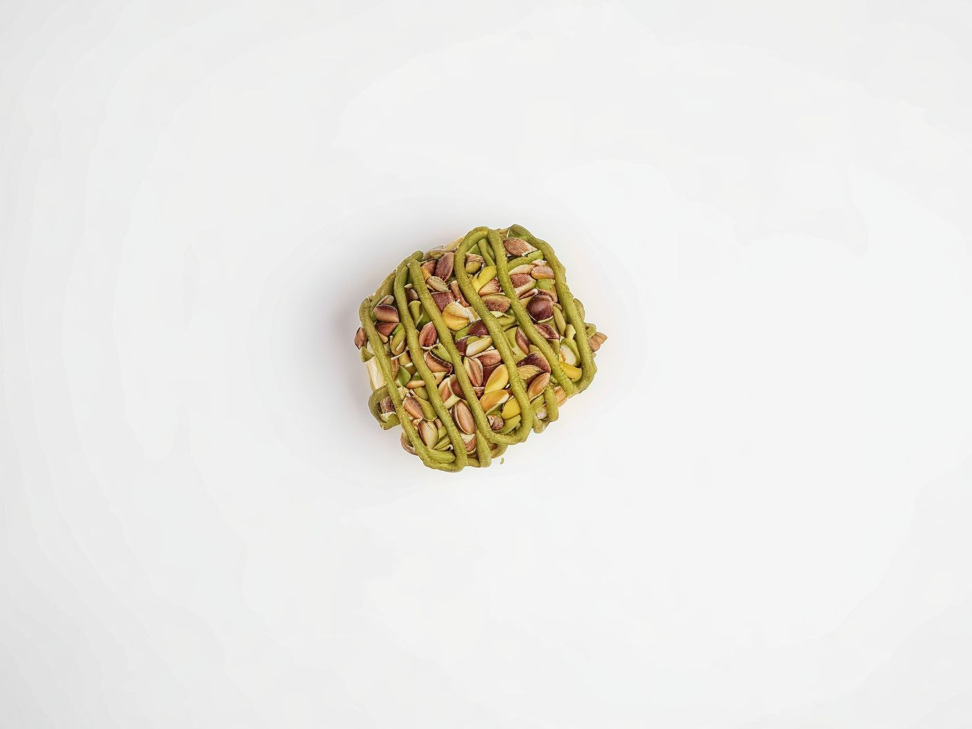 Deseo Pistachio Roll