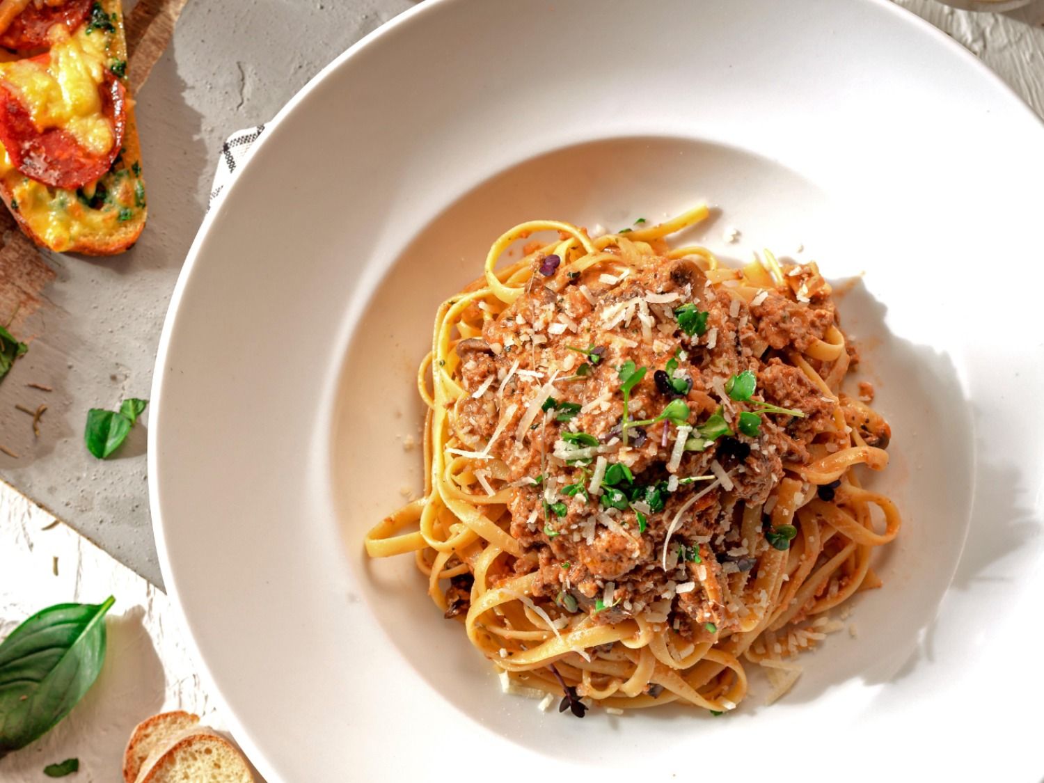 Fettuccine Alla Bolognese