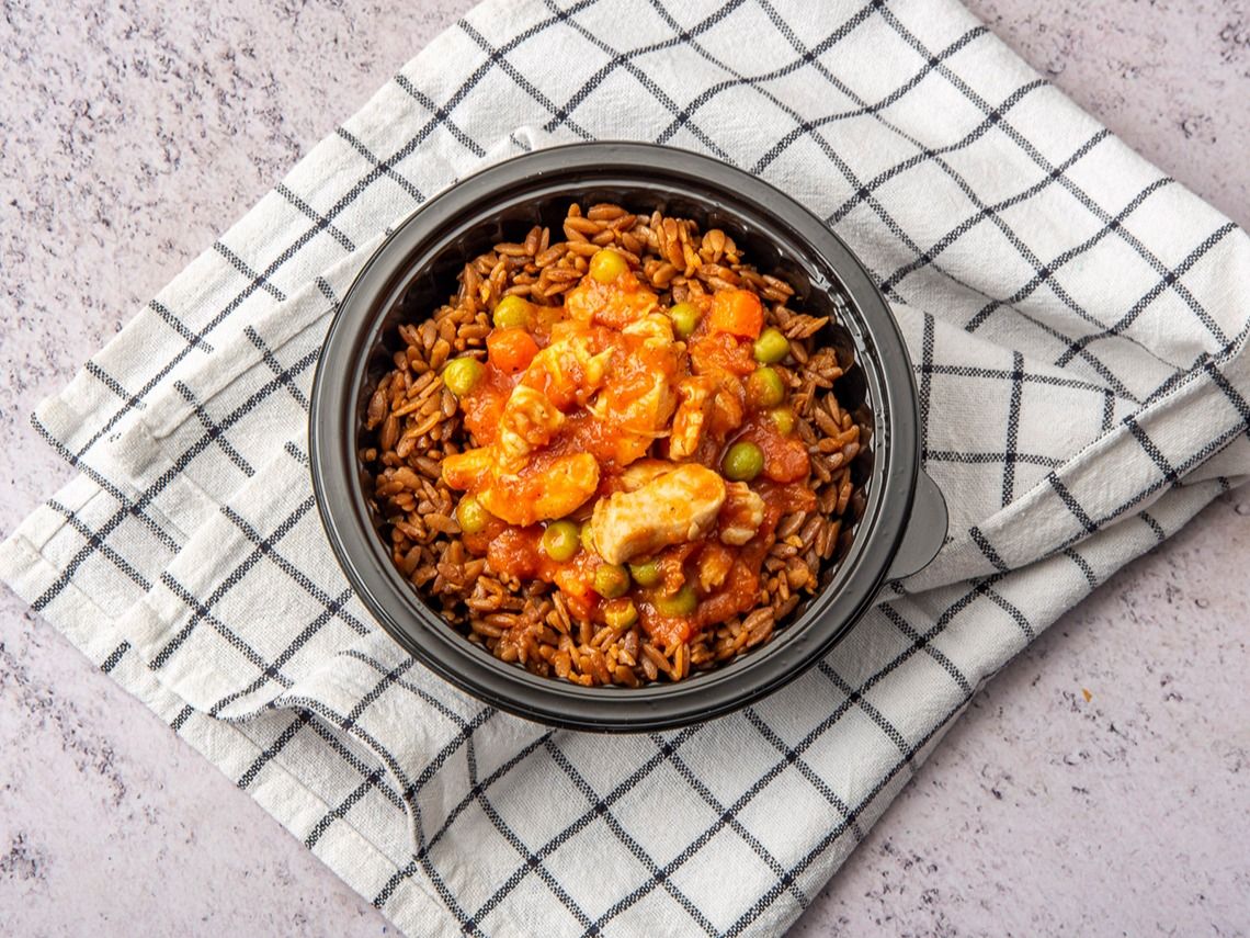 Chicken and Mixed Vegetables Red Sauce