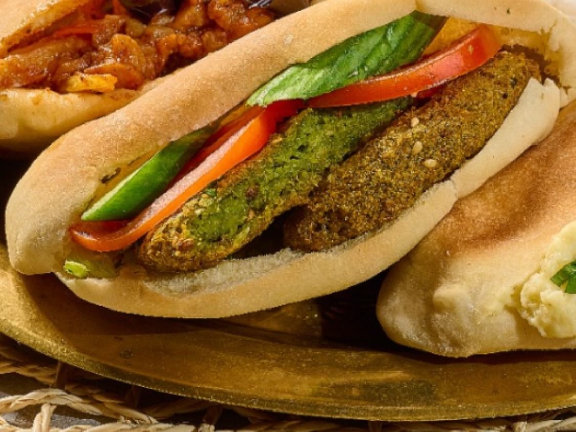 Ta'ameya Sandwich with Salad and Tahini
