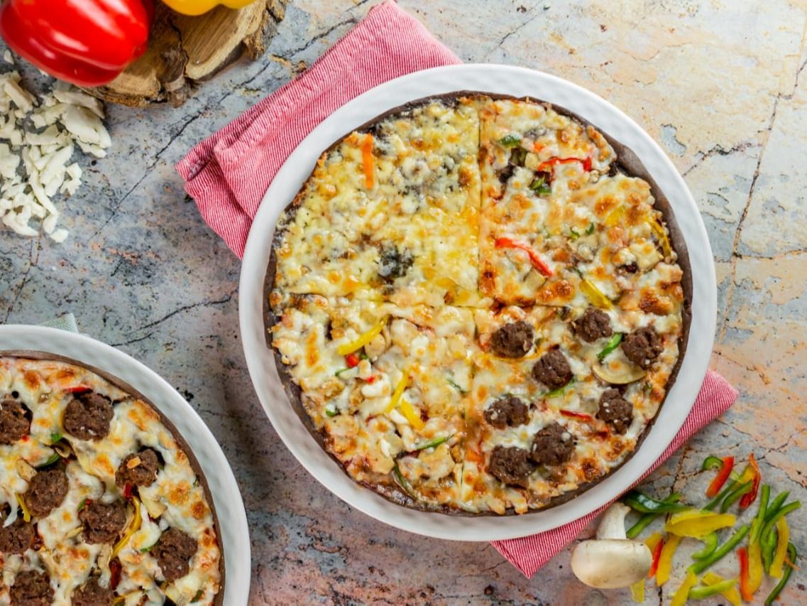 Four Seasons Pizza