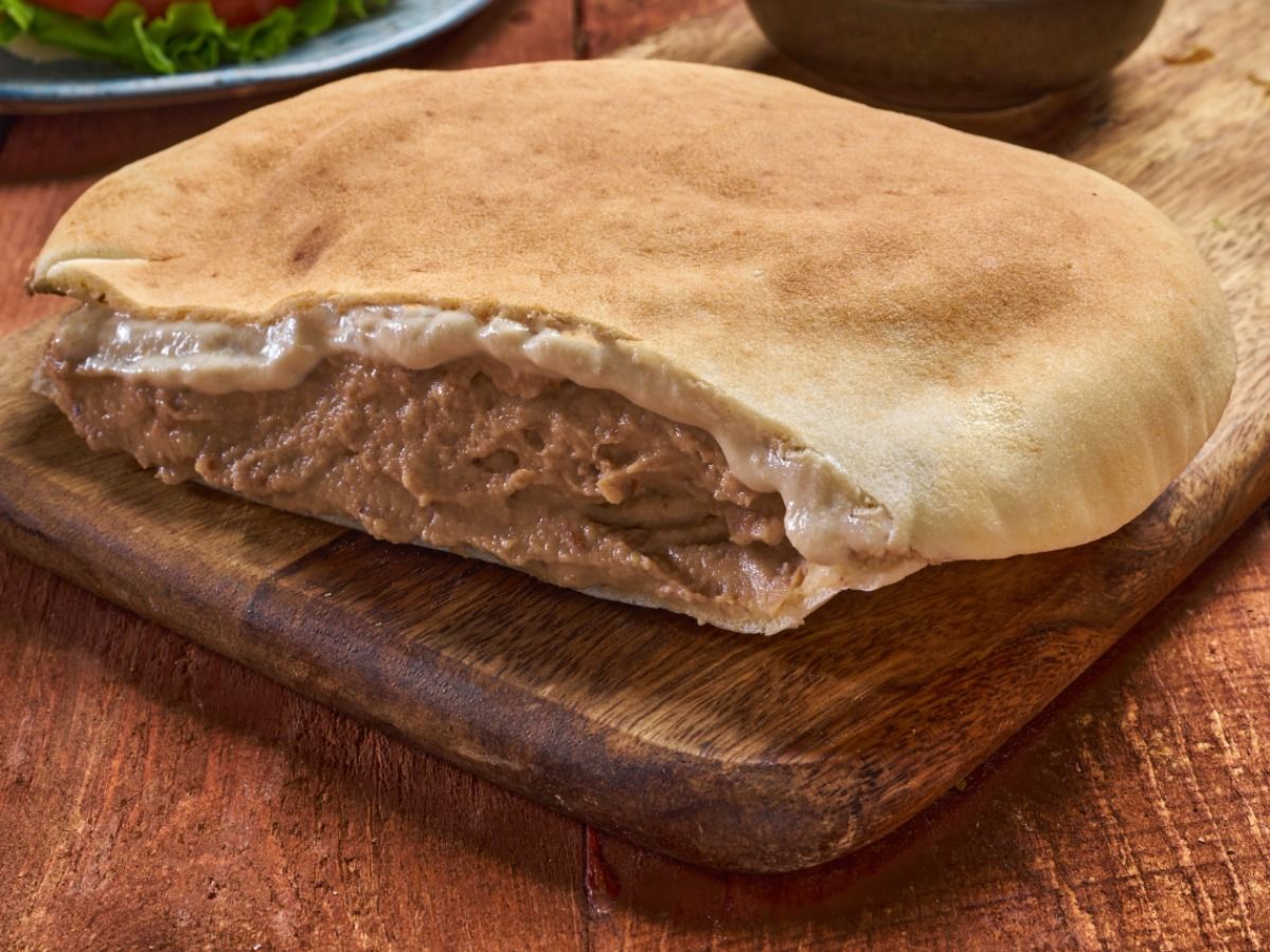 Foul with Flaxseed Oil sandwich