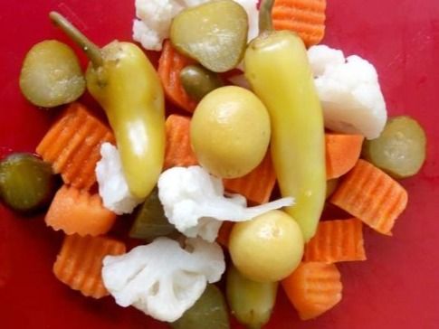Baladi Pickles