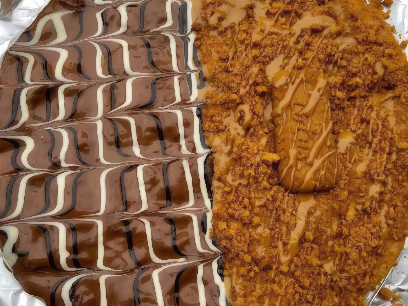 Lotus Pie And Chocolate