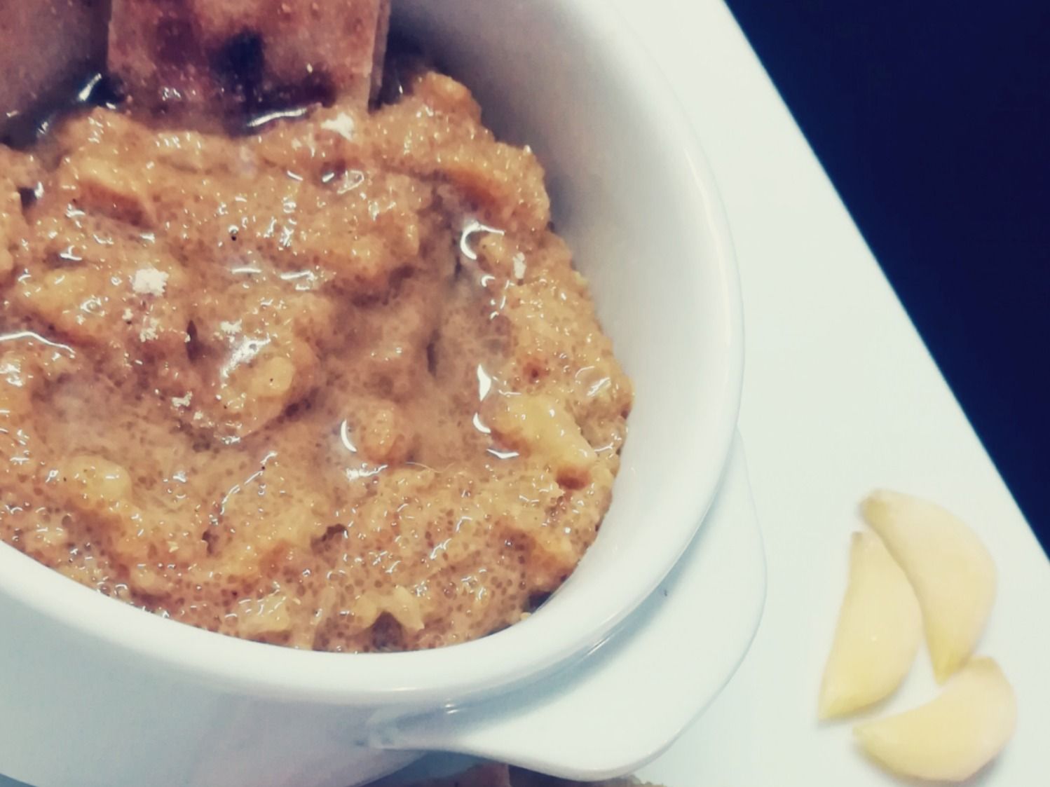 Réngàto Garlic Dipping