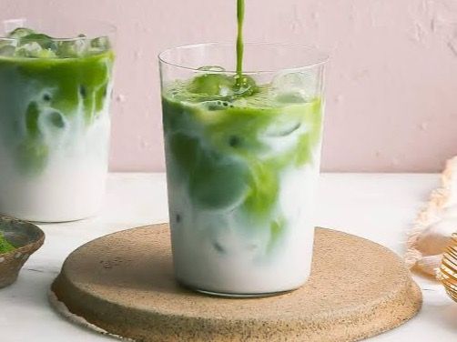 Mtcha Iced Latte