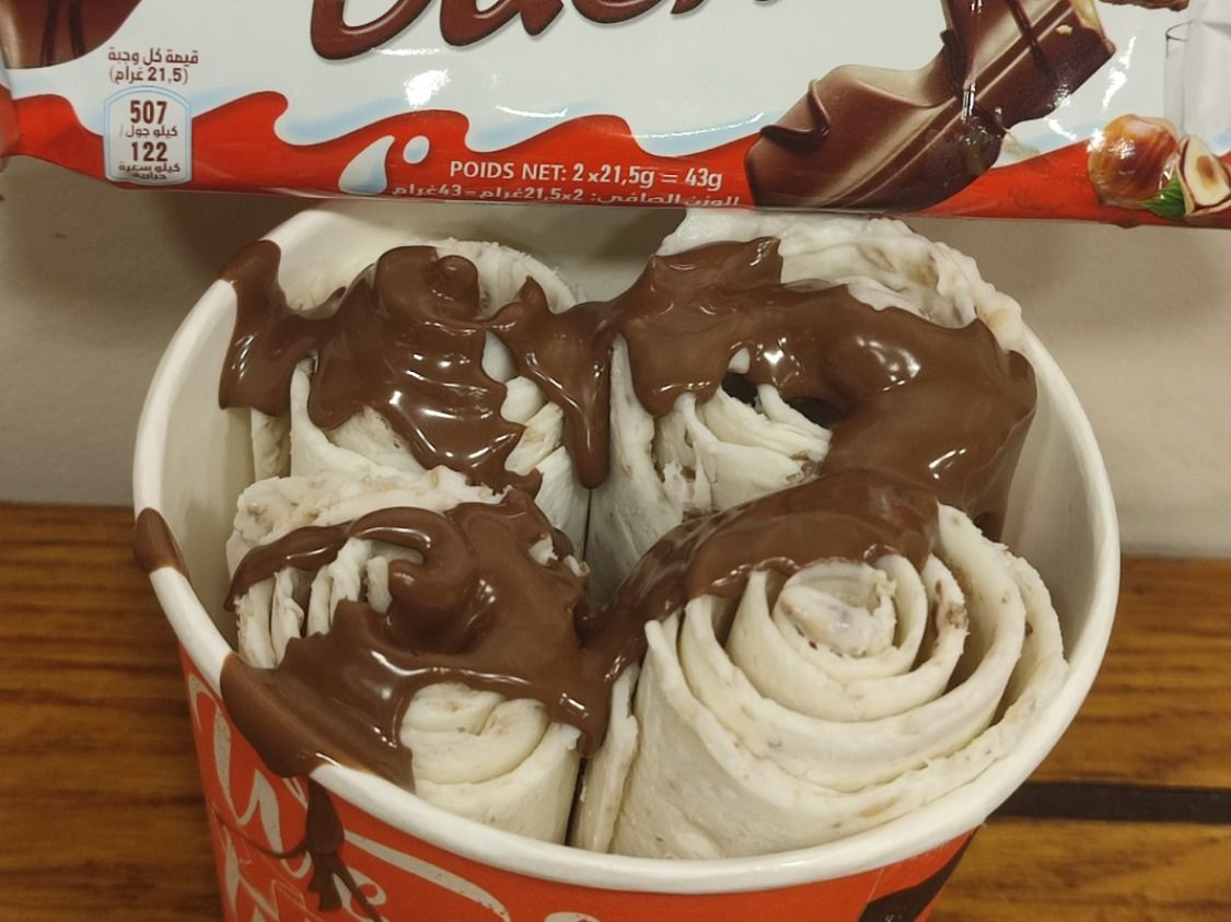 Kinder Chocolate Roll