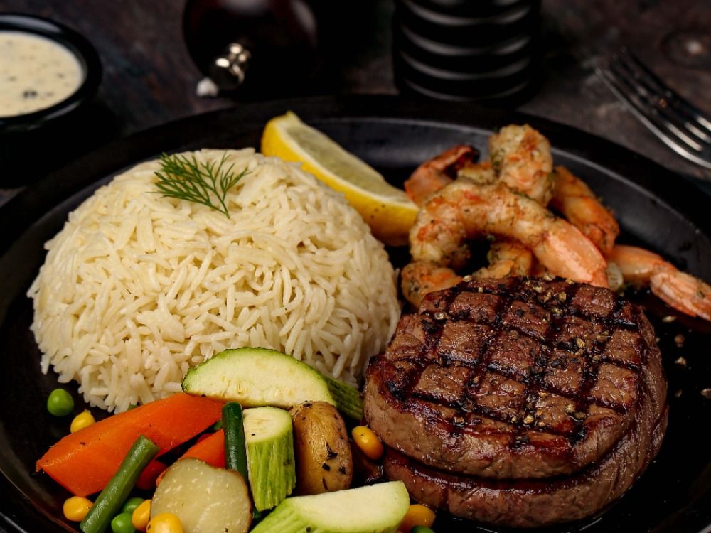 Sizzler Grilled Fillet And Shrimp ( Five Pieces)