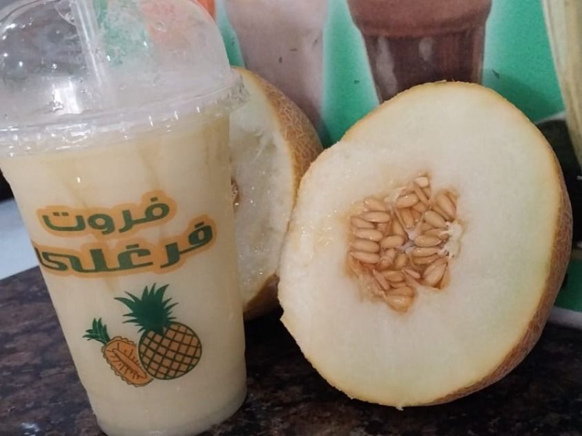 Sugarcane With Cantaloupe Juice