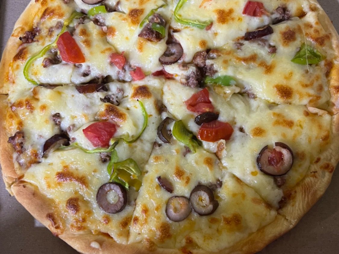 Sausage Pizza