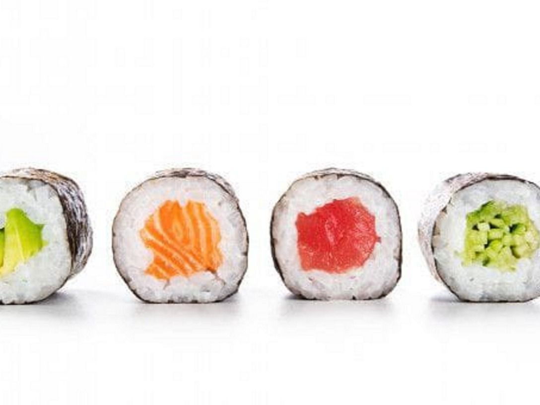 Hoso Maki Salmon 50