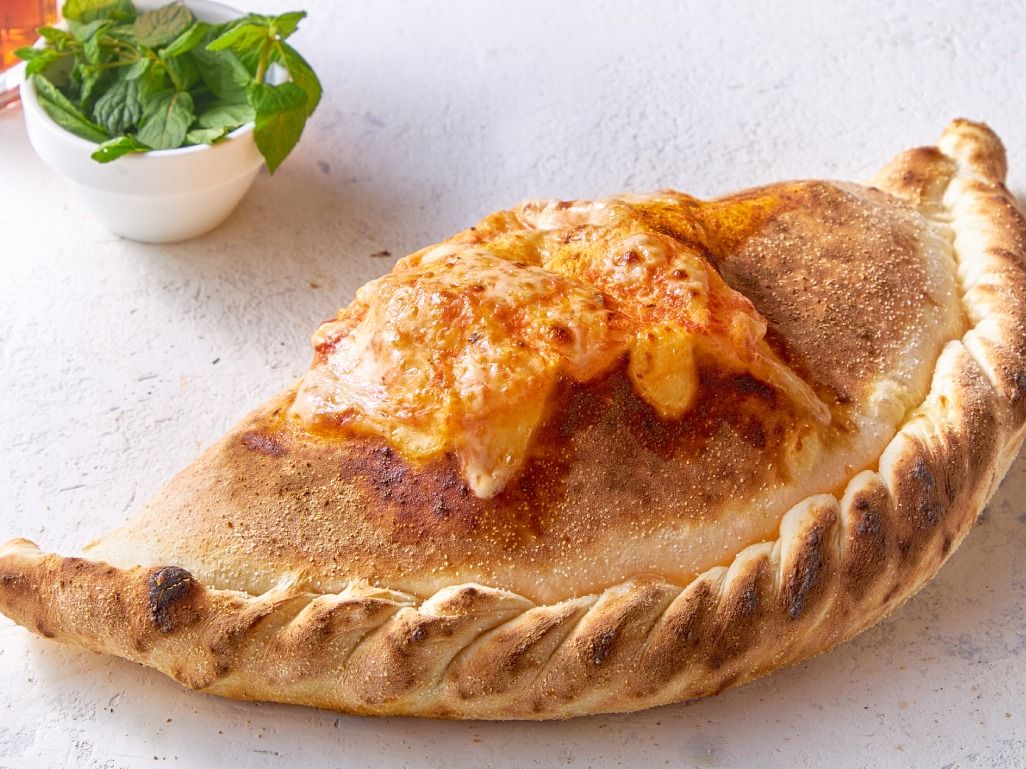 Calzone - Folded Pizza
