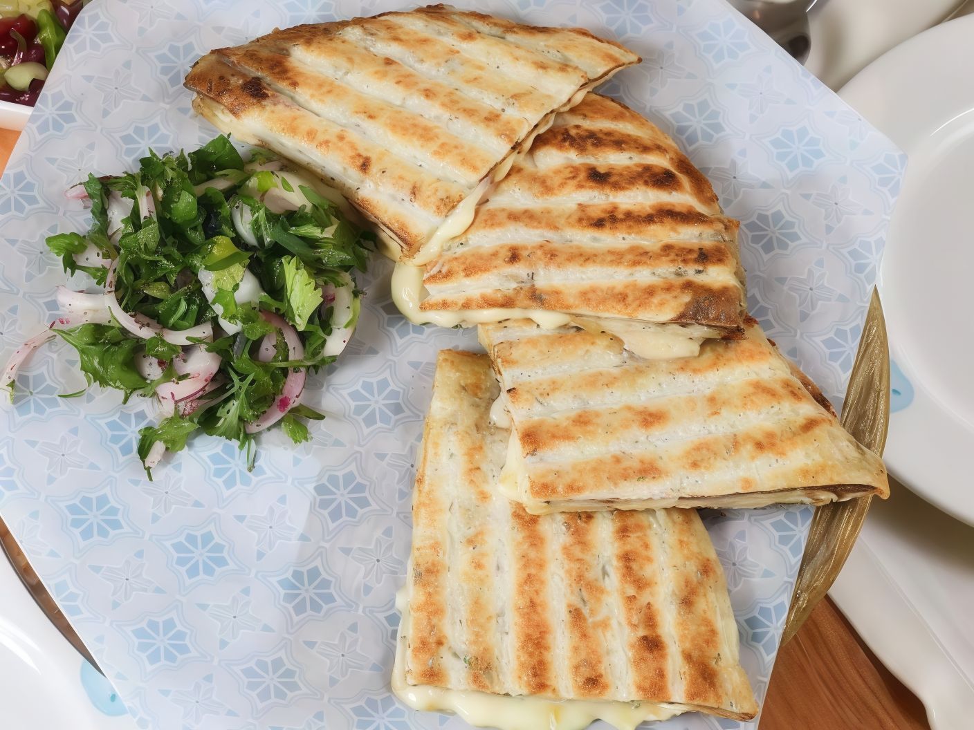 Kafta Arayes With Cheese