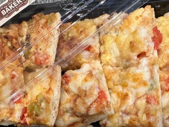Super supreme pizza