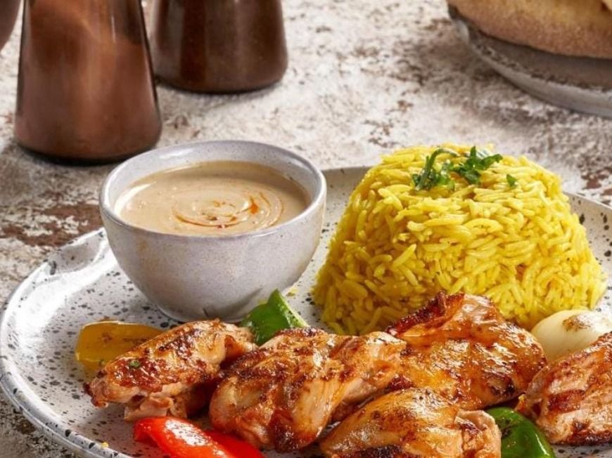 1/4 shish tawook with basmati rice meal