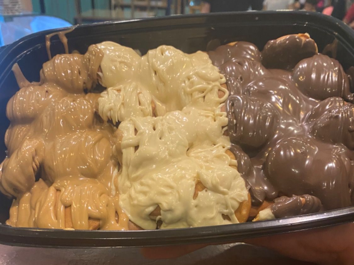 50 Mini Pancakes with Nutella, White Chocolate, and Lotus