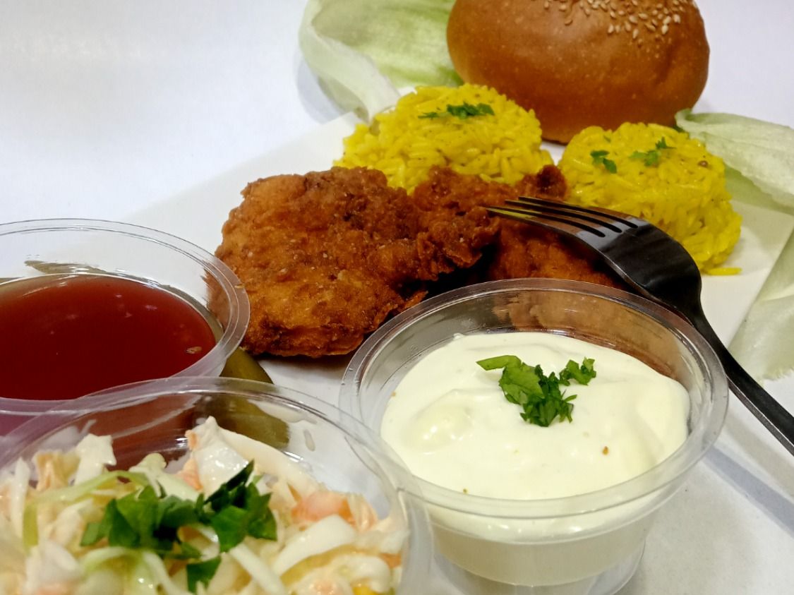 Fatayel meal