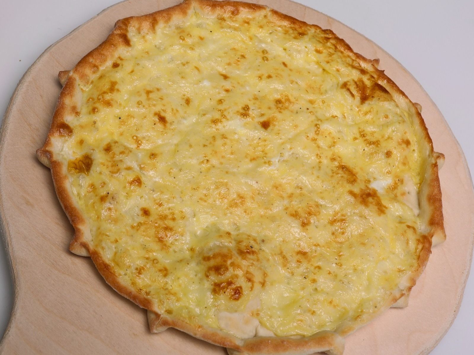 Manousheh Omelette with Eggs and Kiri Cheese