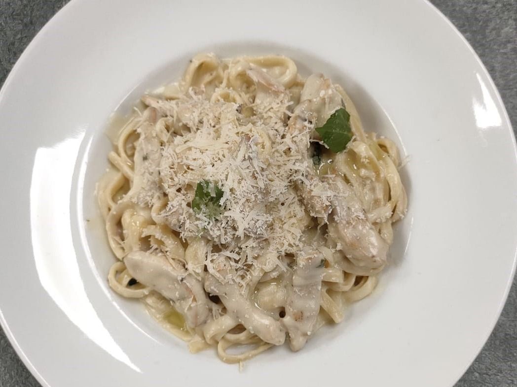 Alfredo Pasta - Fungi