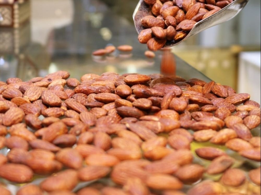 Roasted almonds